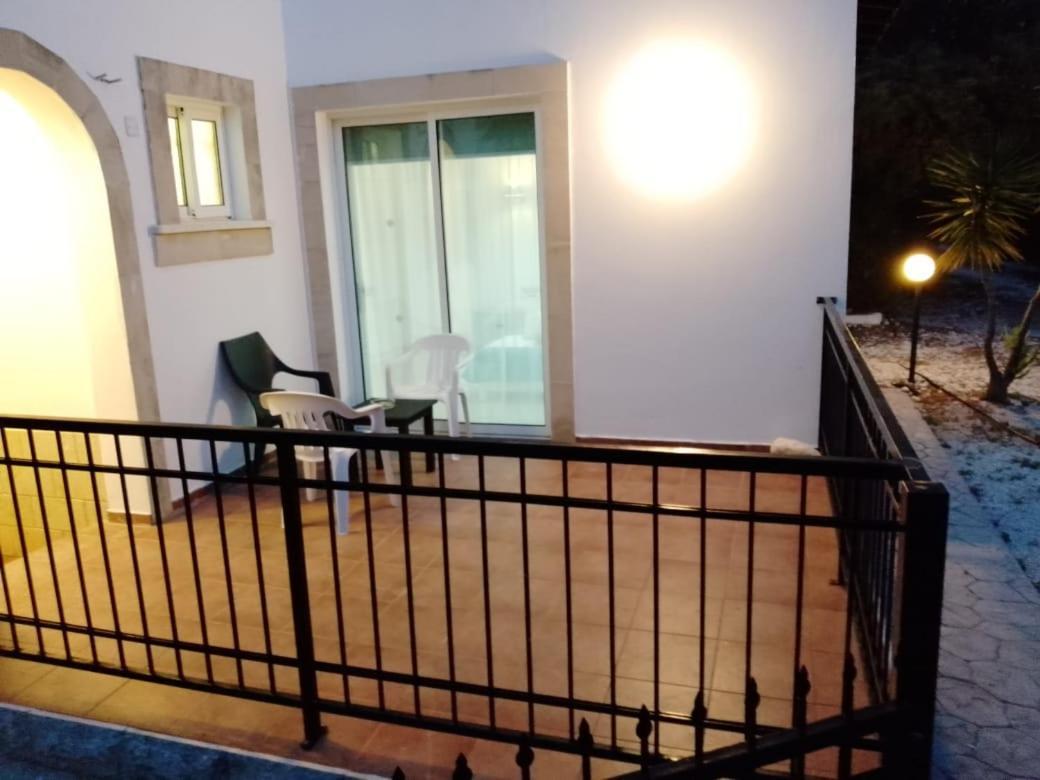 Villa Chrysanthemum Néo Horió Kültér fotó